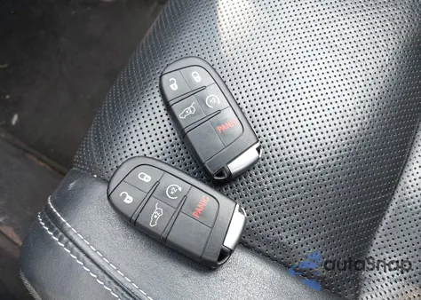 2016 Jeep Grand Cherokee Limited из США, поврежденный, VIN 1C4RJFBG1GC450086